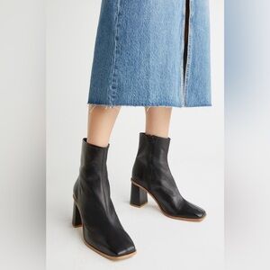 Free People Sienna Ankle Women’s Boots - Leather Upper & Lining  - Size 39.5